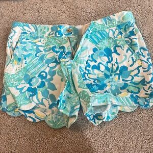 Lilly Pulitzer size 2 Buttercup shorts